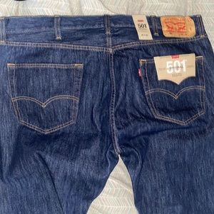 Mens Levi 501 Size: 42x30